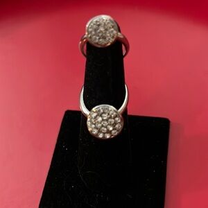 Beautiful silver and rhinestone ring